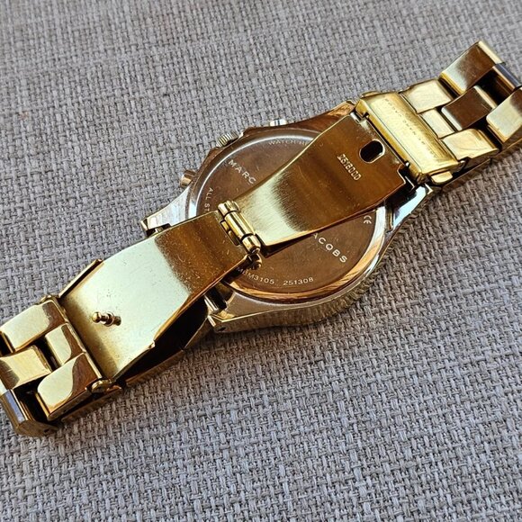 Marc Jacobs Chronograph Gold Dial Gold Steel Strap Watch for Women - MBM3105 - Picture 12 of 14